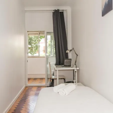 Apartment Houze 7 Bedroom Apartment In Charming Lapa Lissabon